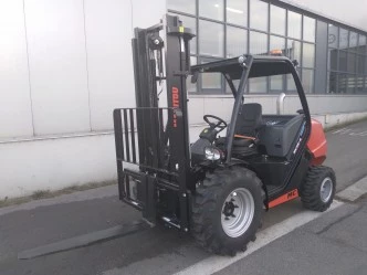 MANITOU MC25 DIESEL 4X4